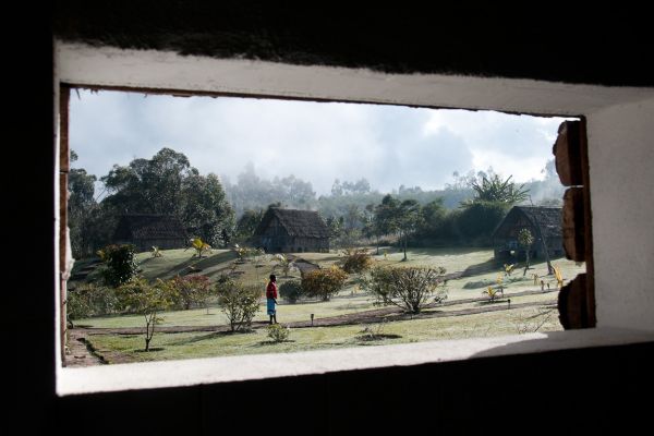 madagascar-20100825-30417CA5B4D4-29BE-556B-212F-F0DC565404DC.jpg