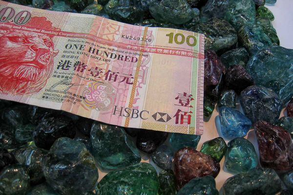 mozambique-tourmaline-83FD0798B-EA3C-9C44-A078-030D58C72F6F.jpg
